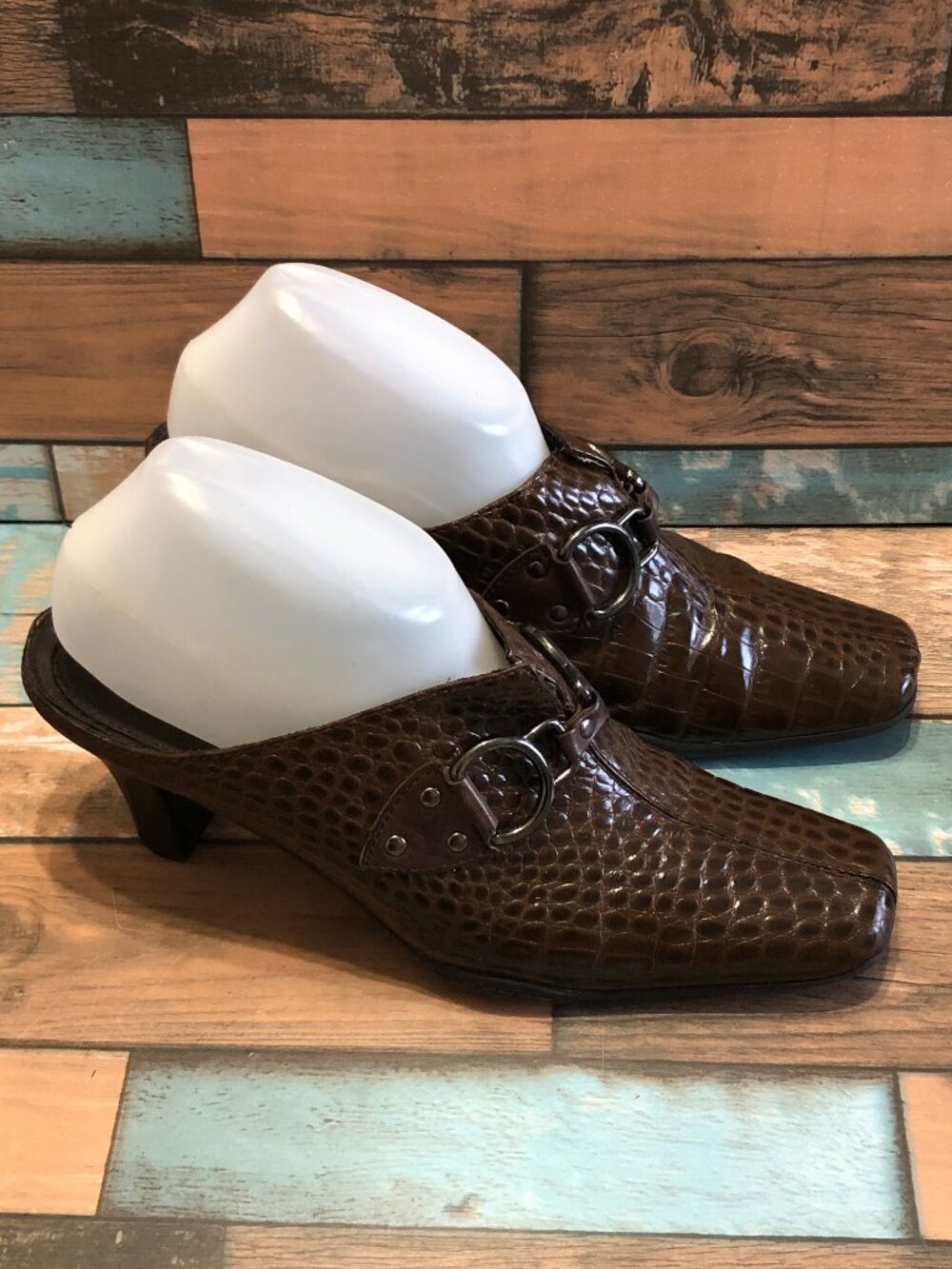 AEROSOLES Cinch Worm Heeled Mules Slip On Brown Leather Uppers Women's Size 9.5M